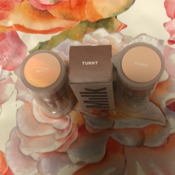 NEW Milk Makeup 3 Highlighter Sticks Set - Picture 2 of 5